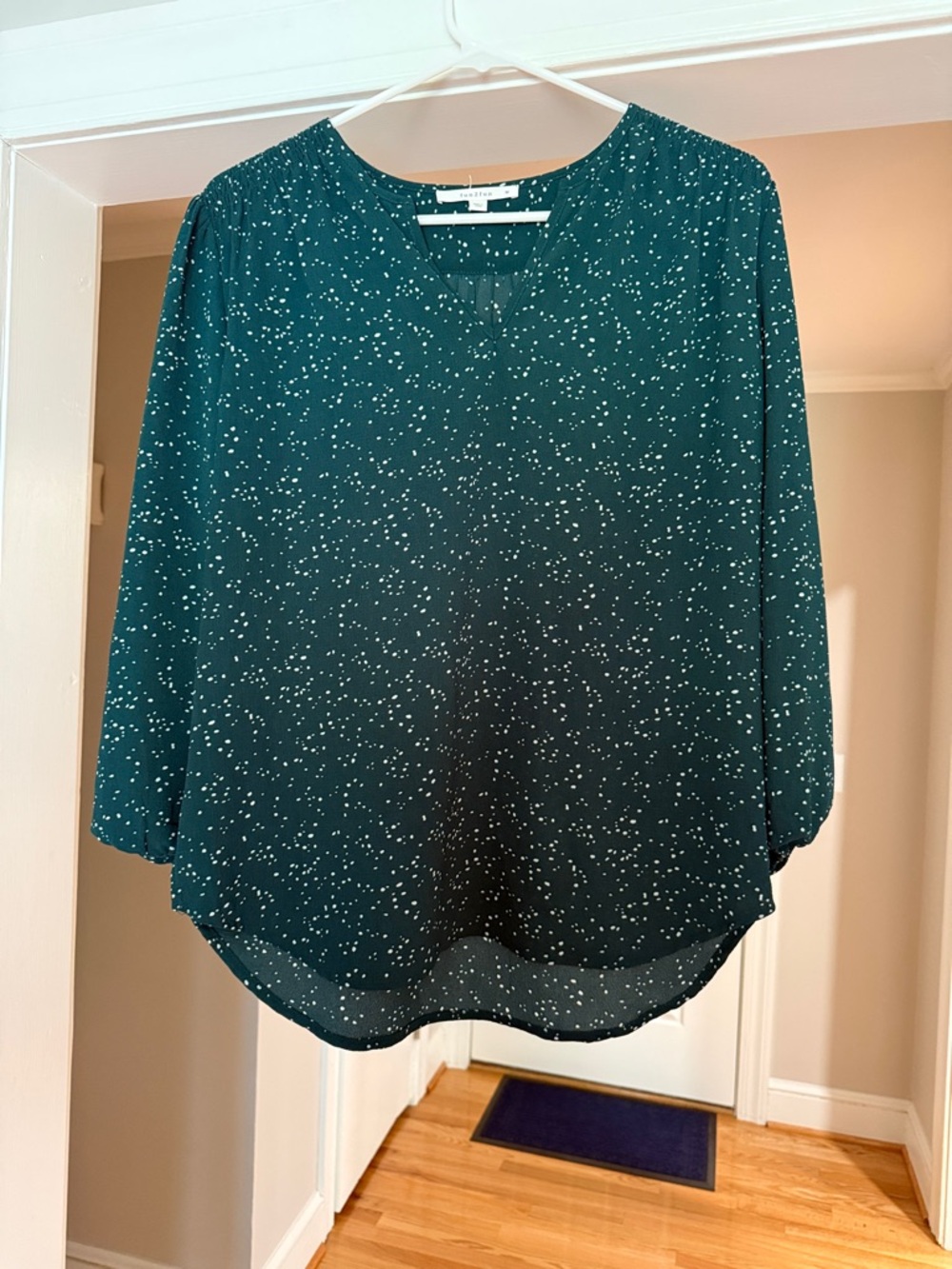 Women's Teal Printed V-Neck Blouse - Relaxed Long Sleeve